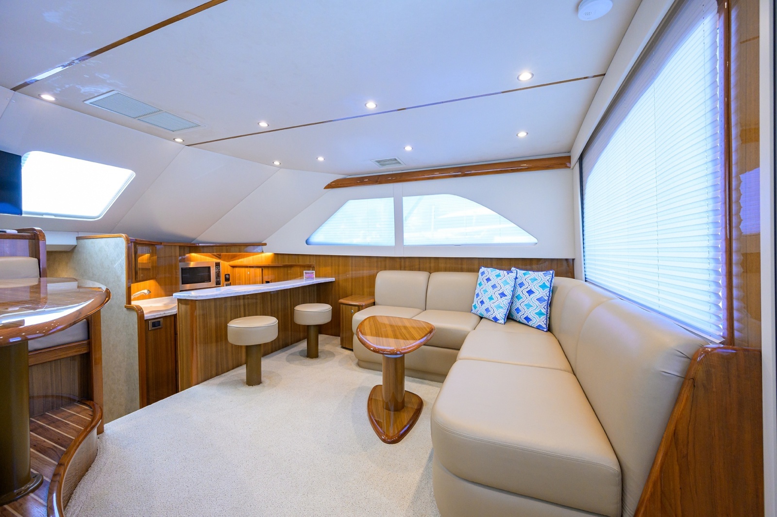 Viking 42 - Bella Vita - Salon