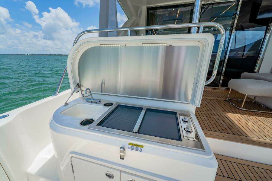 50ft Riviera Yacht For Sale