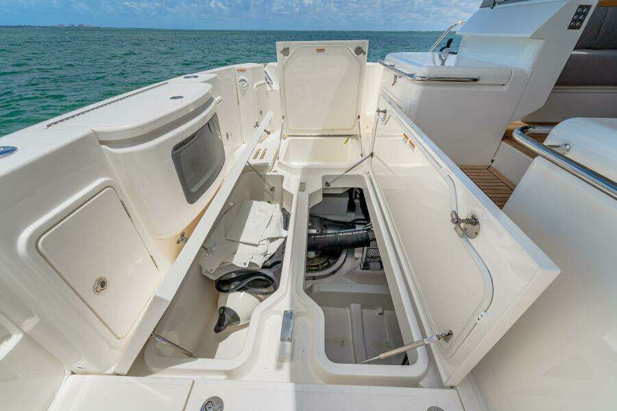 50ft Riviera Yacht For Sale