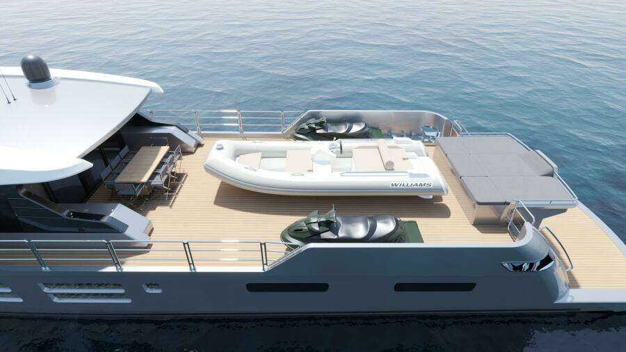 100ft Canados Yacht For Sale