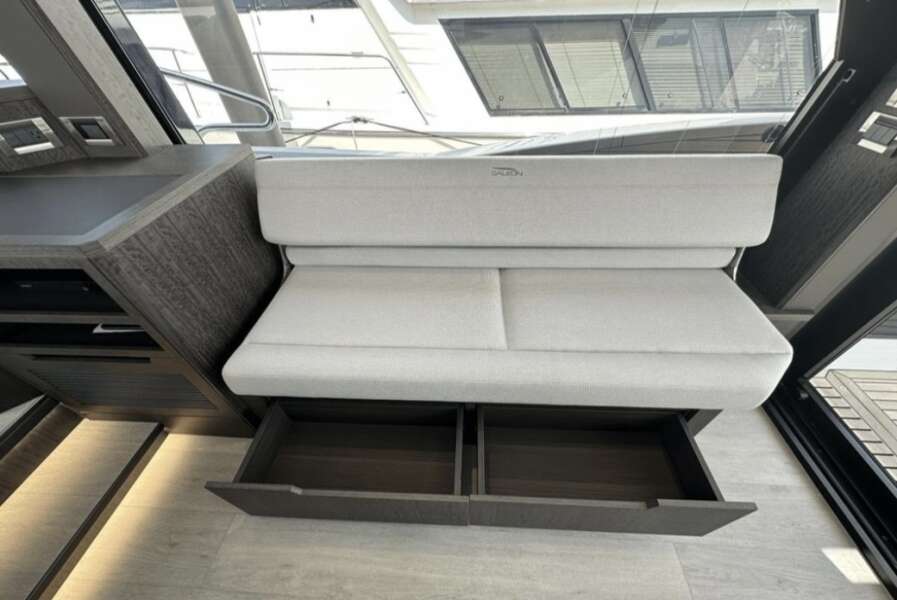 53ft Galeon Yacht For Sale