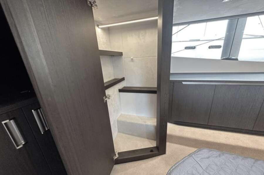 53ft Galeon Yacht For Sale