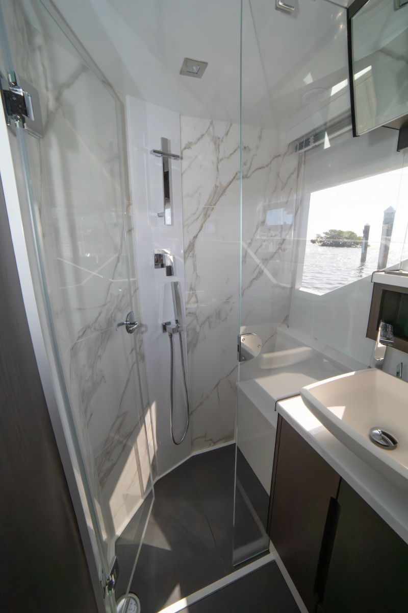 53' 2024 Galeon 510 SKY