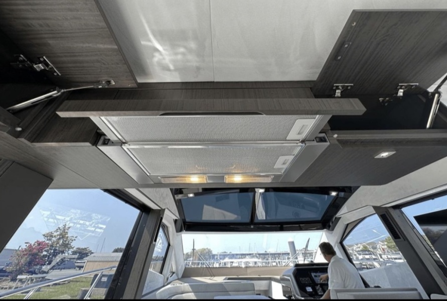 53' 2024 Galeon 510 SKY