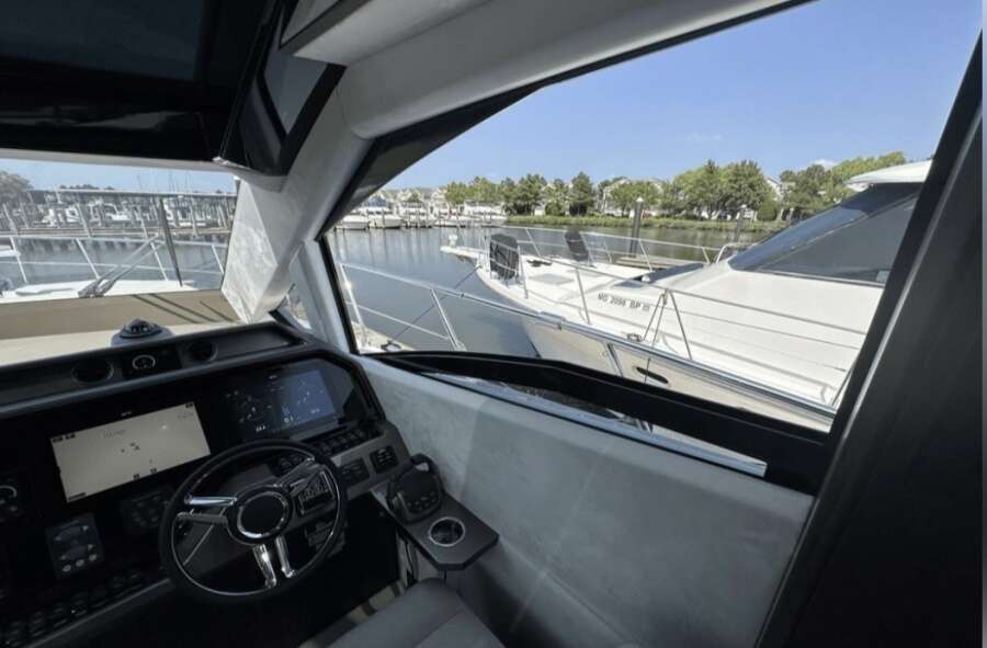 53ft Galeon Yacht For Sale