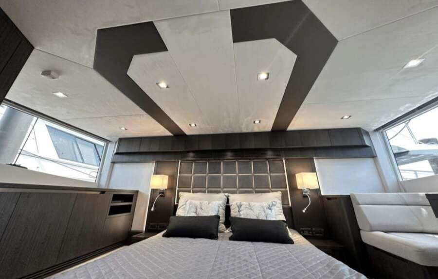 53ft Galeon Yacht For Sale