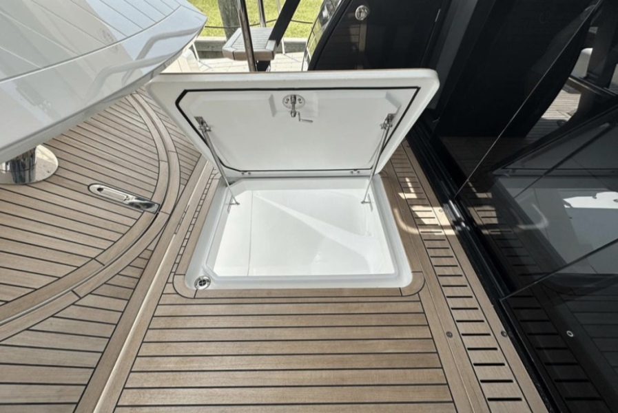 53' 2024 Galeon 510 SKY