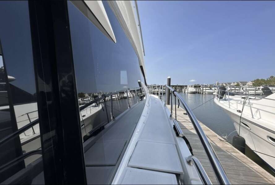 53ft Galeon Yacht For Sale