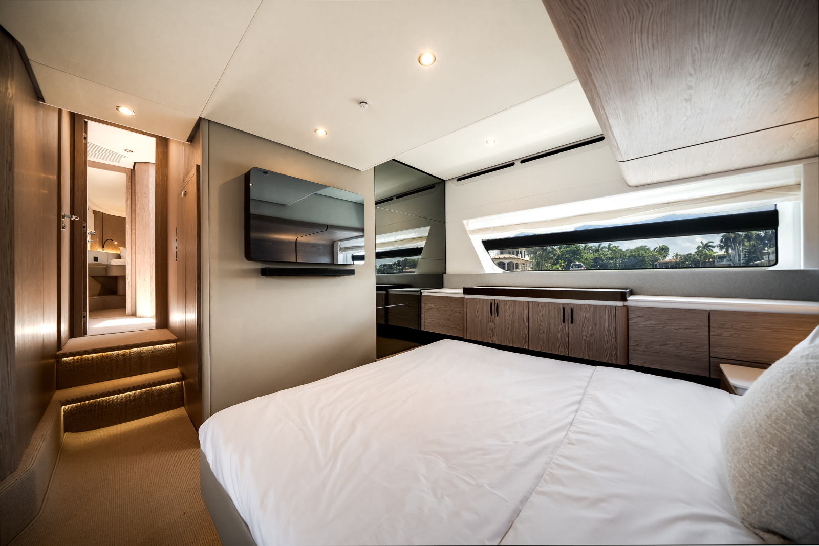 53ft Azimut Yacht For Sale