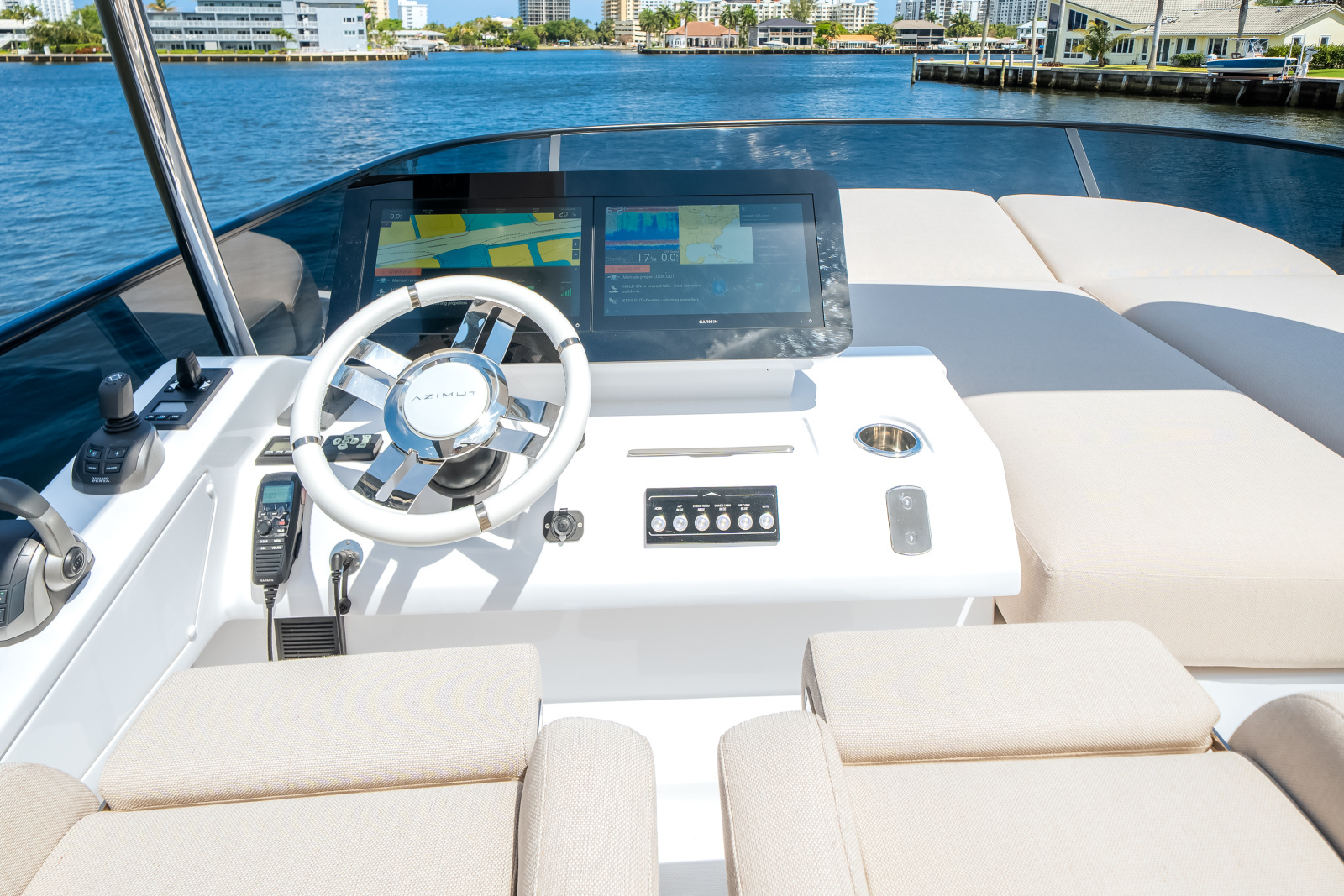 53ft Azimut Yacht For Sale