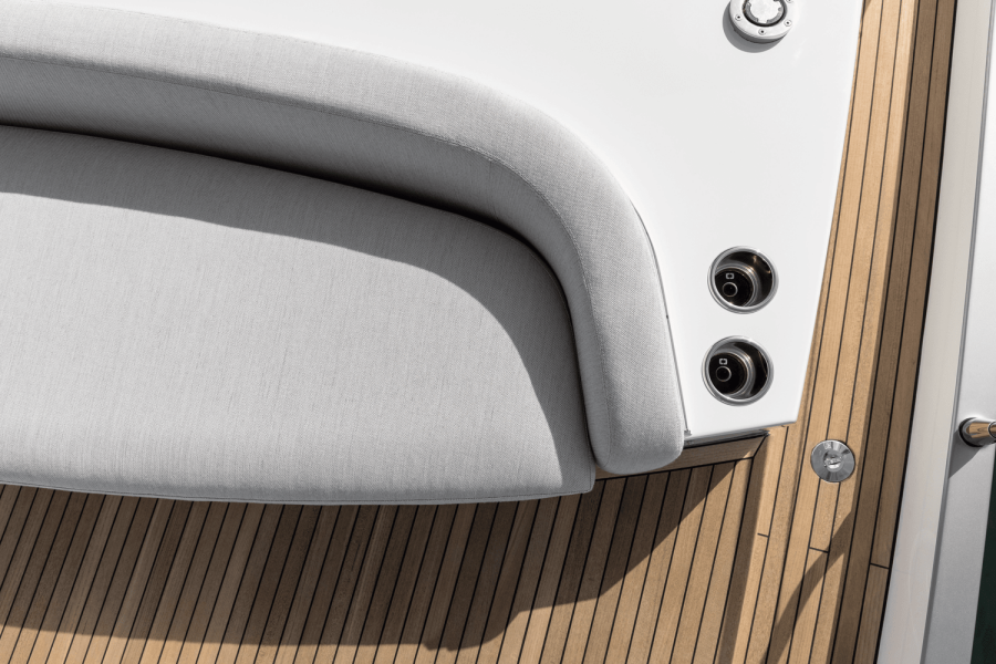 53ft Azimut Yacht For Sale