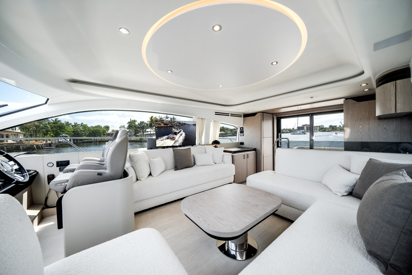 53ft Azimut Yacht For Sale
