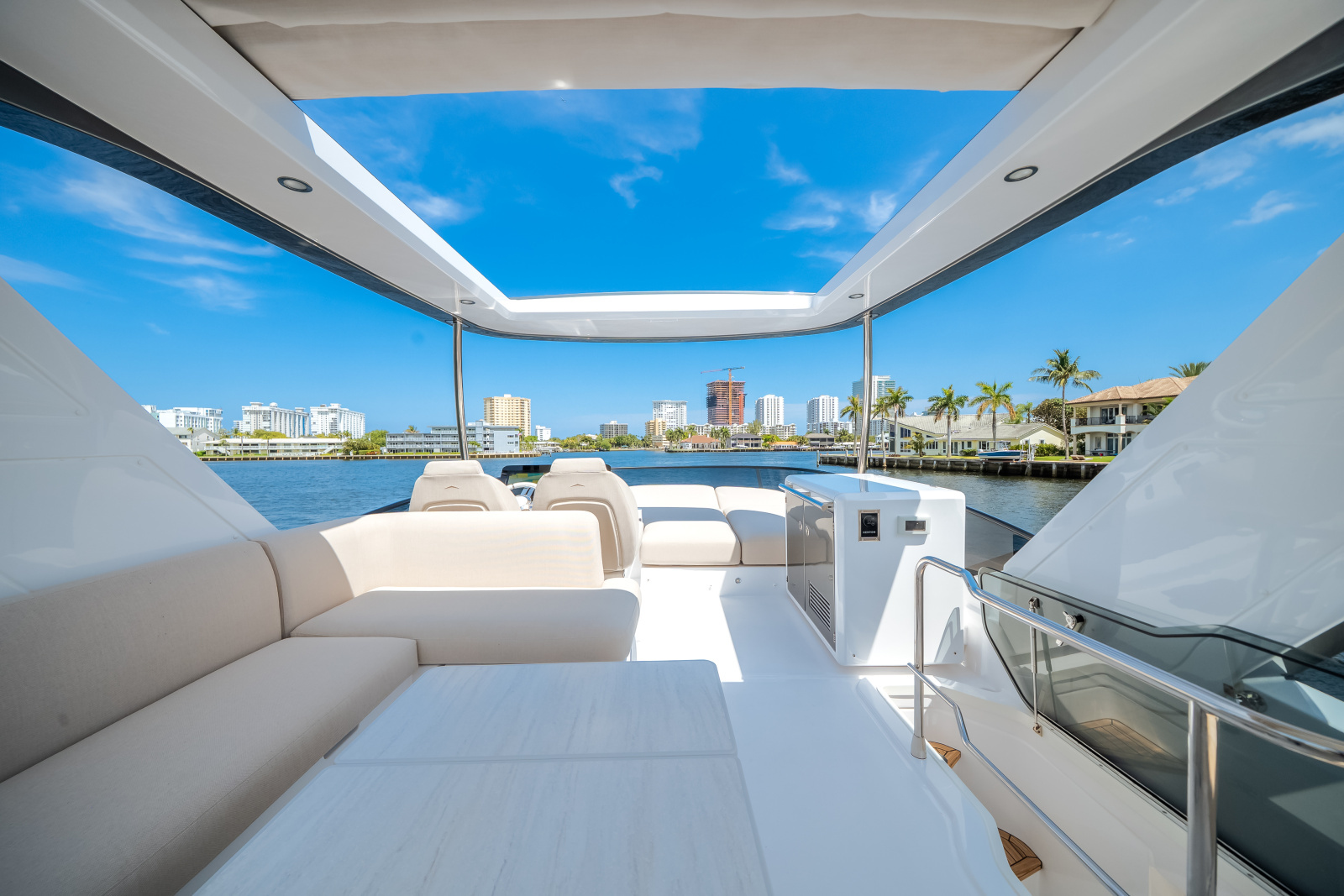 53ft Azimut Yacht For Sale