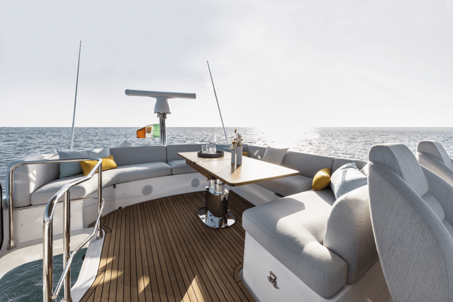 53ft Azimut Yacht For Sale