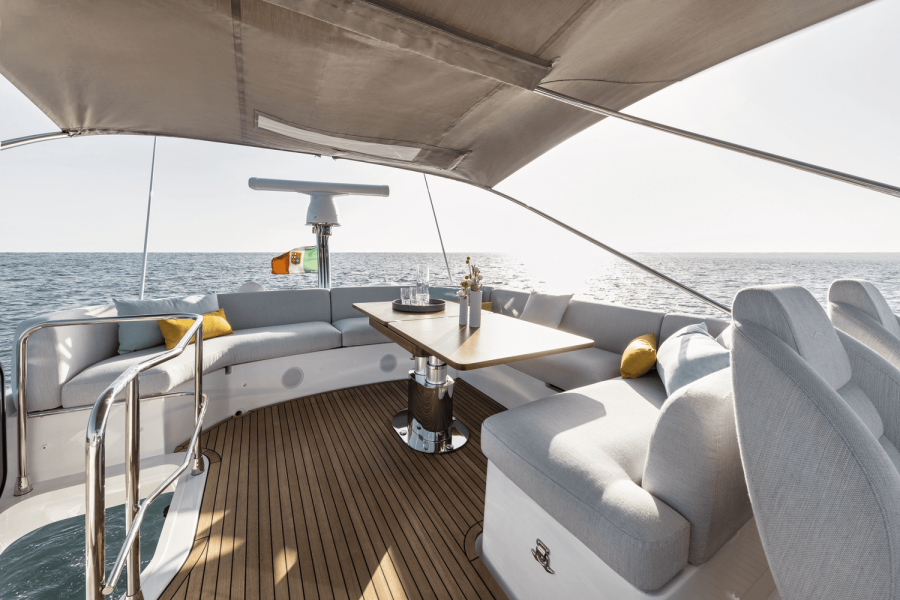 53ft Azimut Yacht For Sale