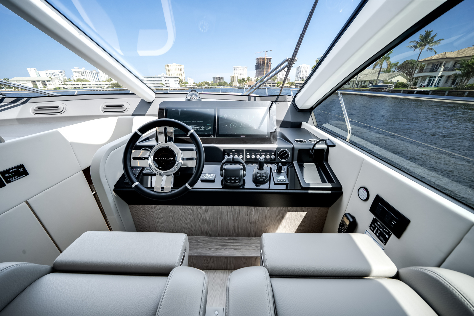 53ft Azimut Yacht For Sale