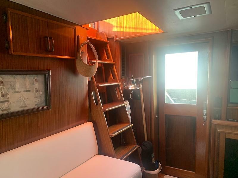 1984 Hatteras 53 — 0005607994