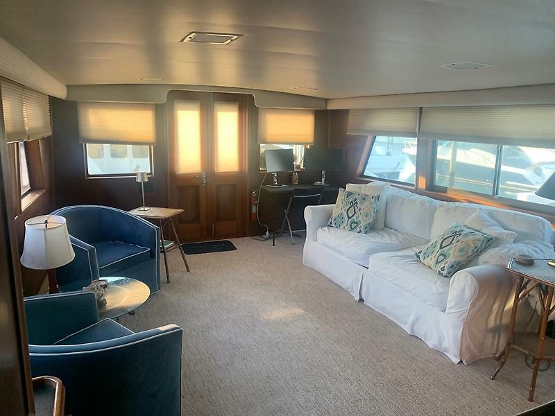 1984 Hatteras 53 — 0005607969