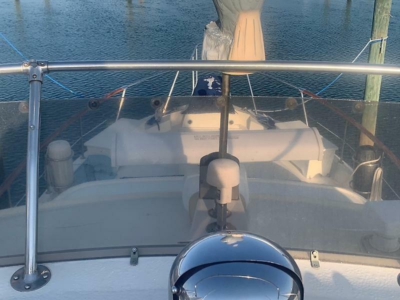 1984 Hatteras 53 — 0005608115
