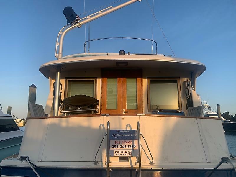 1984 Hatteras 53 — 0005607952