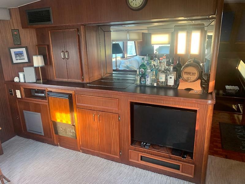 1984 Hatteras 53 — 0005607968