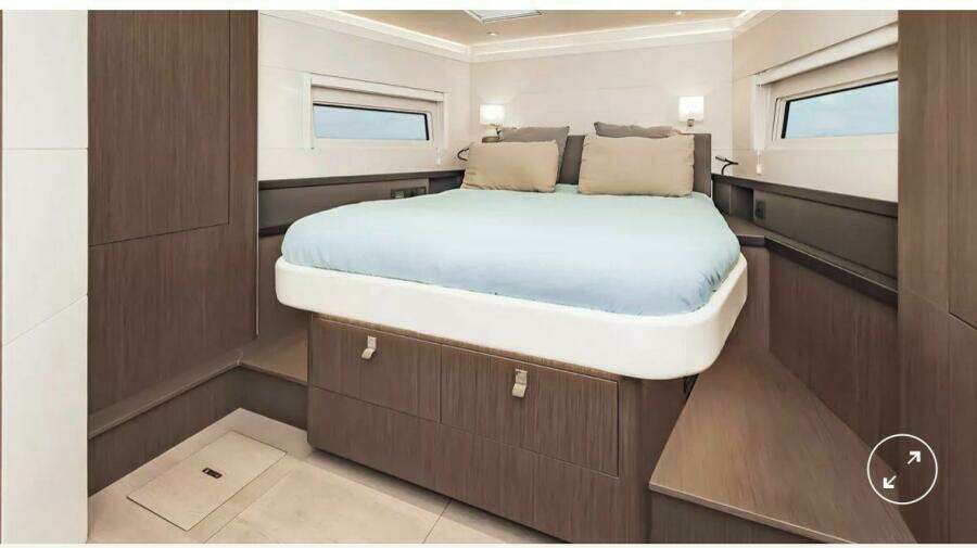 Dictador 62ft Beneteau Yacht For Sale