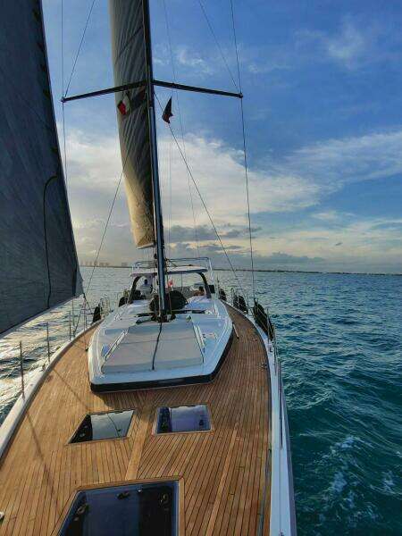 Dictador 62ft Beneteau Yacht For Sale