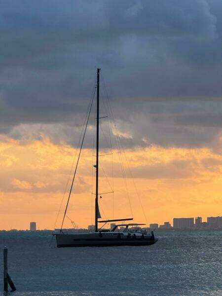 Dictador 62ft Beneteau Yacht For Sale