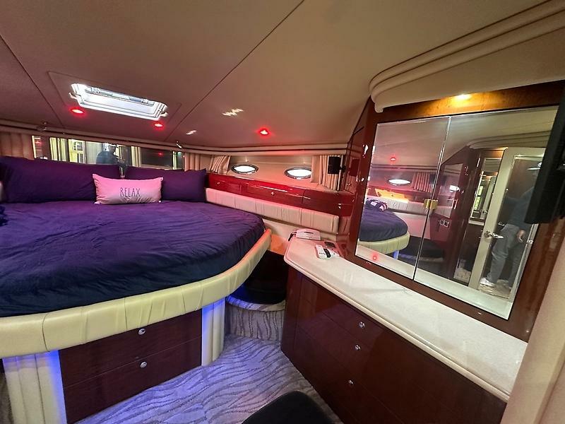 56' 2002 Sea Ray 560 Sedan Bridge