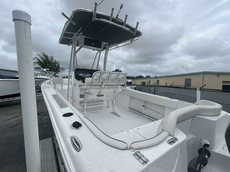 23ft Sea Hunt Yacht For Sale