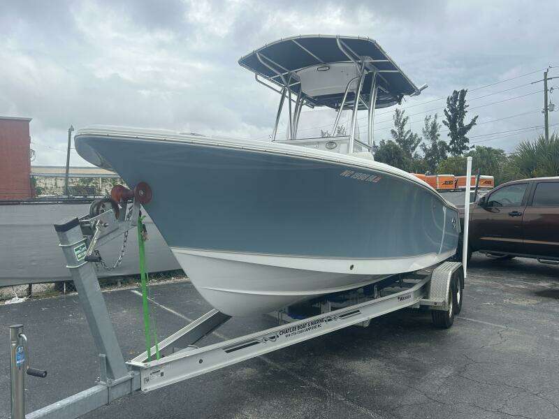 23ft Sea Hunt Yacht For Sale