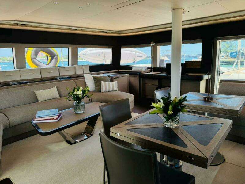 65ft Lagoon Yacht For Sale