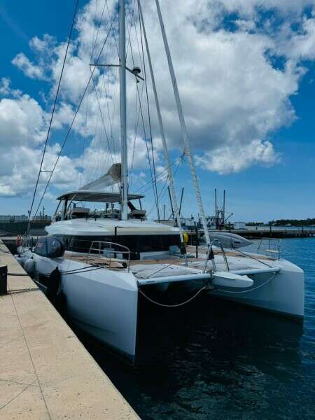 65ft Lagoon Yacht For Sale