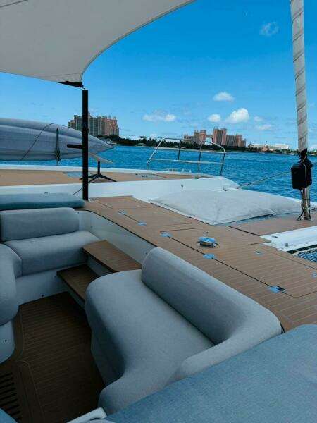 65ft Lagoon Yacht For Sale