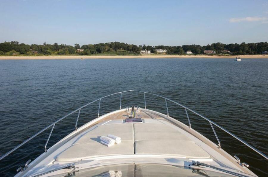 65' 2018 Ferretti Yachts 