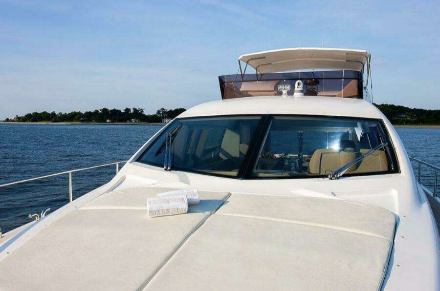 65ft Ferretti Yachts Yacht For Sale
