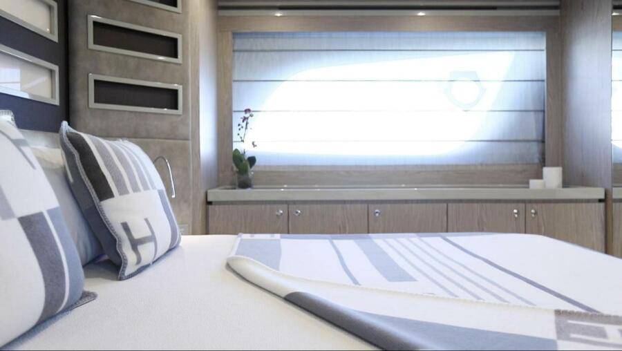 65' 2018 Ferretti Yachts 