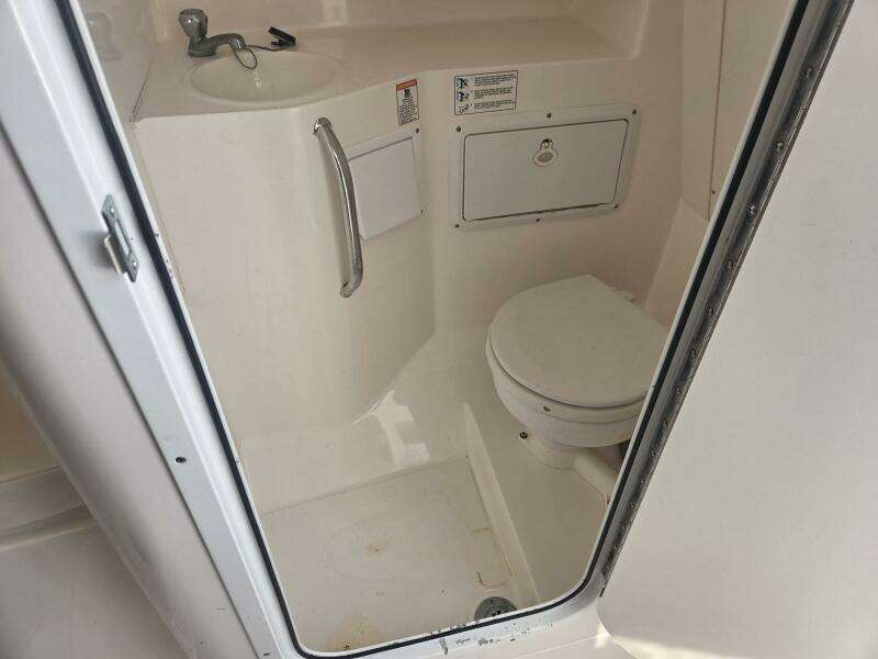 Smooth Operator 28ft True World Marine Yacht For Sale