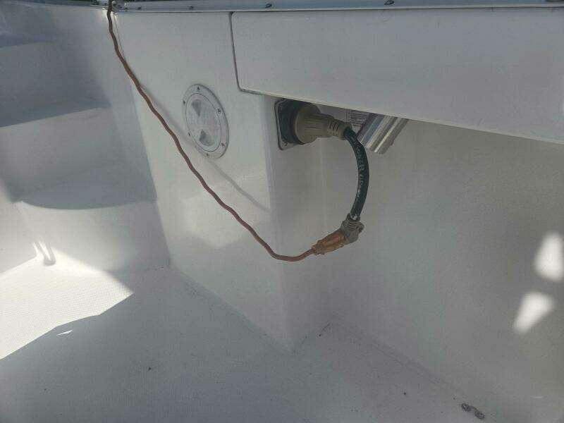 Smooth Operator 28ft True World Marine Yacht For Sale