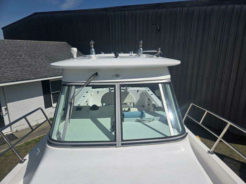 Smooth Operator 28ft True World Marine Yacht For Sale