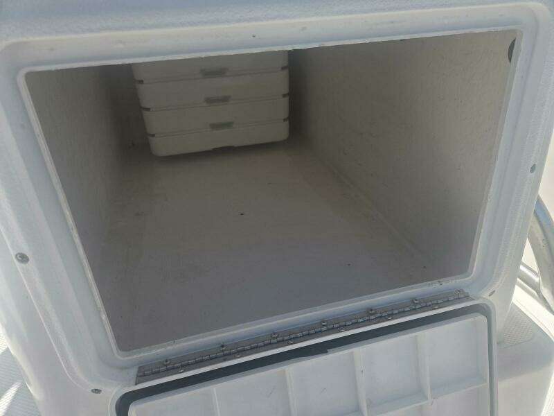 Smooth Operator 28ft True World Marine Yacht For Sale