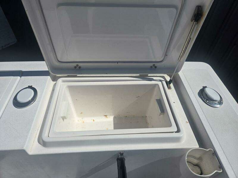 Smooth Operator 28ft True World Marine Yacht For Sale