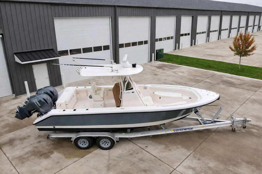 26ft Pursuit Yacht For Sale