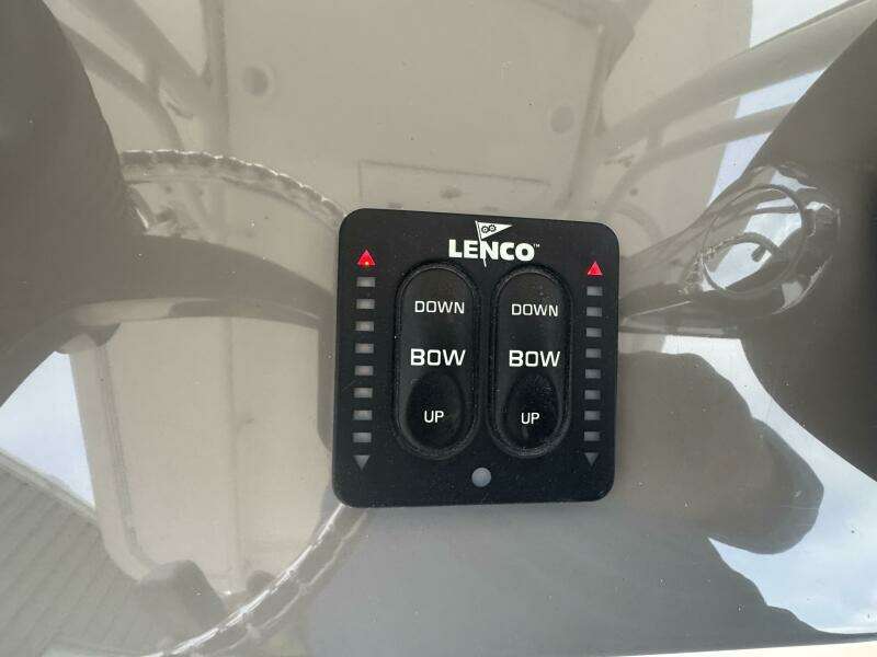 26ft Pursuit Yacht For Sale