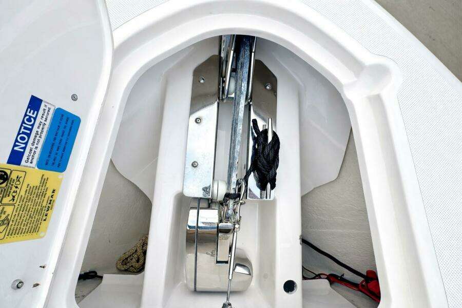 26ft Pursuit Yacht For Sale