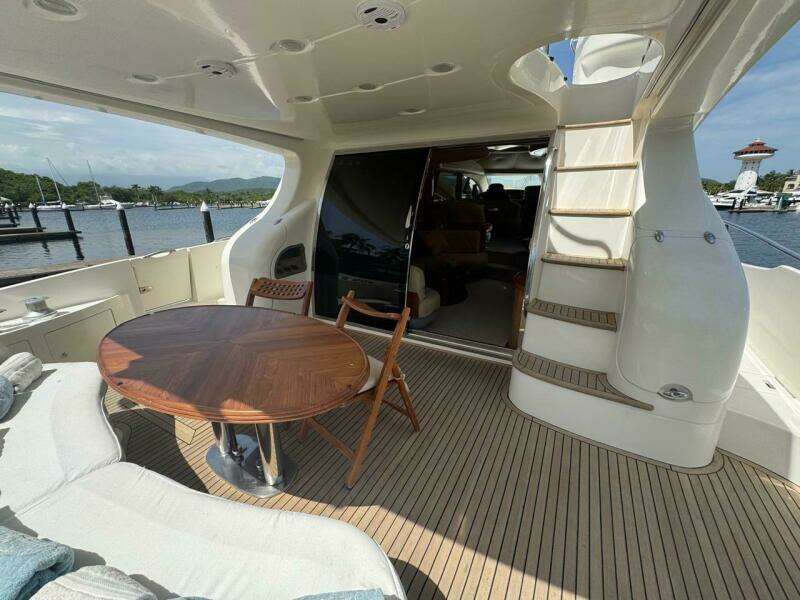 68ft Azimut Yacht For Sale