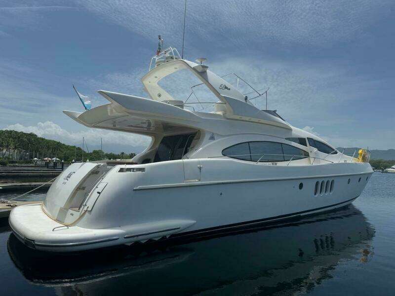 68ft Azimut Yacht For Sale