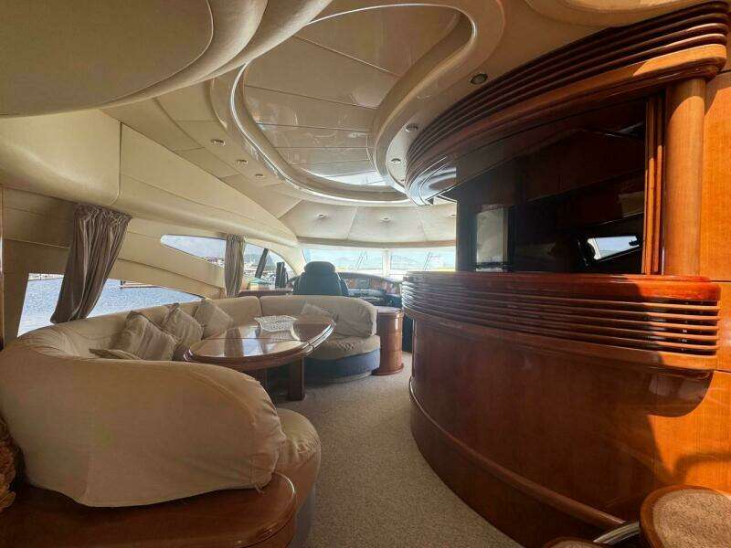68ft Azimut Yacht For Sale