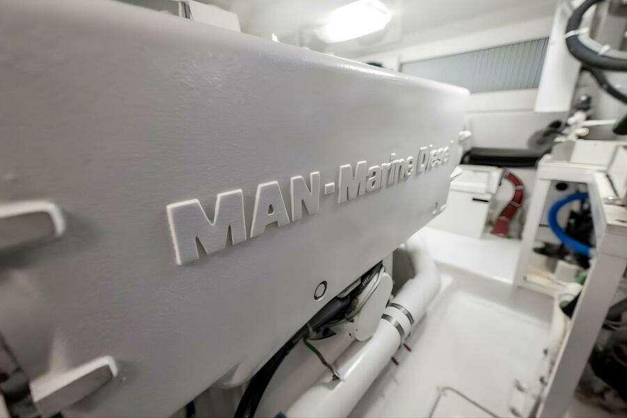 Hooked Up 50ft Viking Yacht For Sale