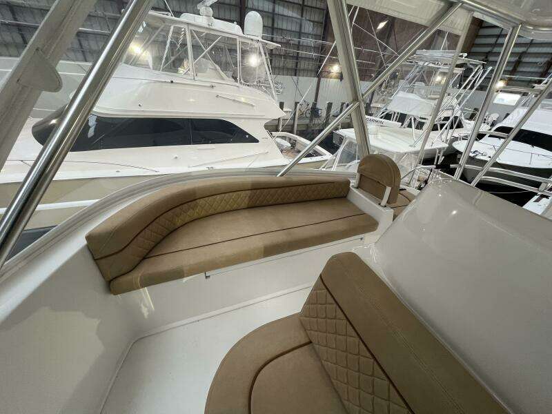 Hooked Up 50ft Viking Yacht For Sale